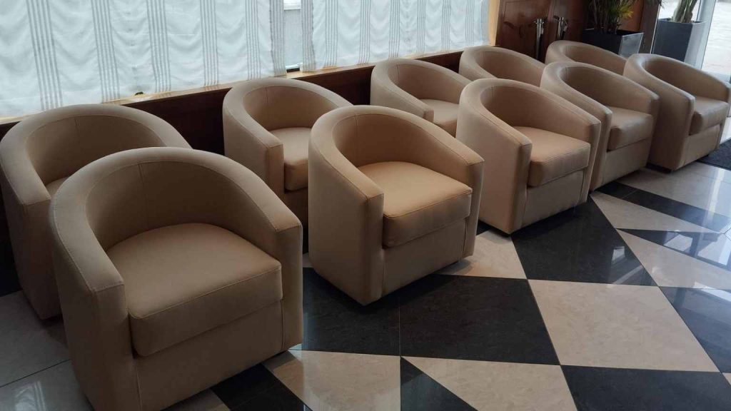 ¿Tapiceria moderna o clasica Asi puedes combinar estilos en tu hogar en Madrid 1024x576